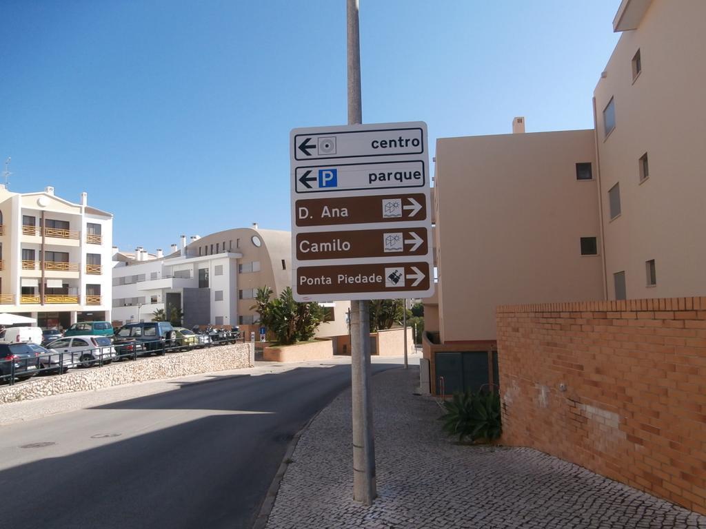 Apartmento Praia Da Dona Ana Лагос Стая снимка