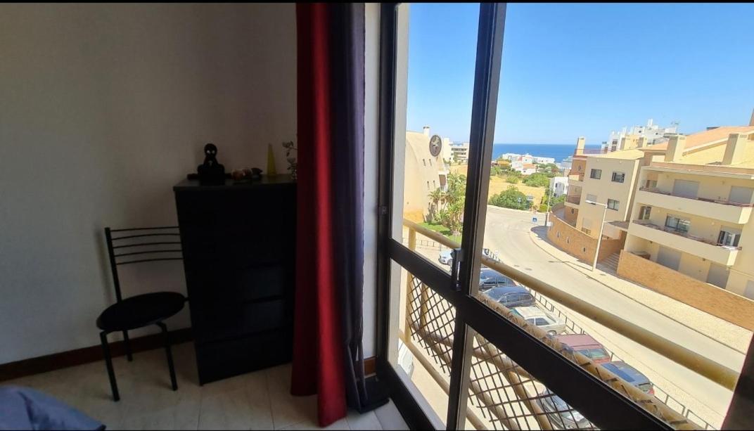 Apartmento Praia Da Dona Ana Лагос Екстериор снимка