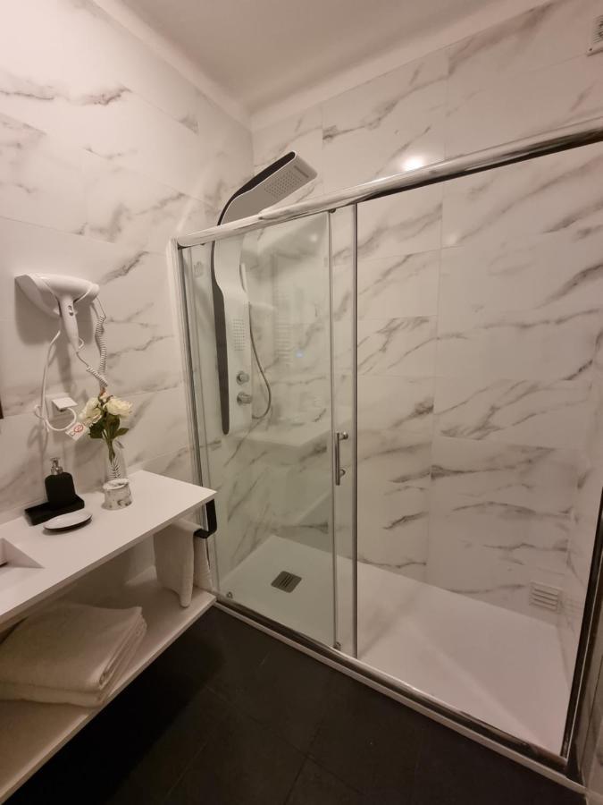 Apartmento Praia Da Dona Ana Лагос Екстериор снимка