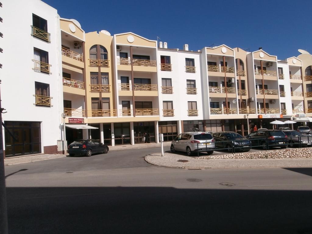 Apartmento Praia Da Dona Ana Лагос Стая снимка