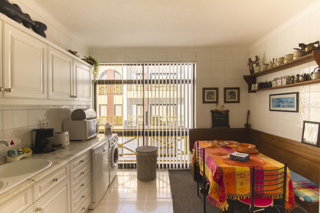 Apartmento Praia Da Dona Ana Лагос Стая снимка